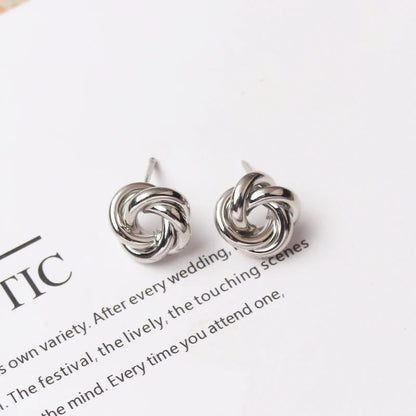 925 Sterling Silver Stud Earrings - Twist Knot Design