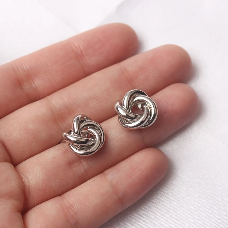 925 Sterling Silver Stud Earrings - Twist Knot Design