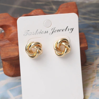 925 Sterling Silver Stud Earrings - Twist Knot Design