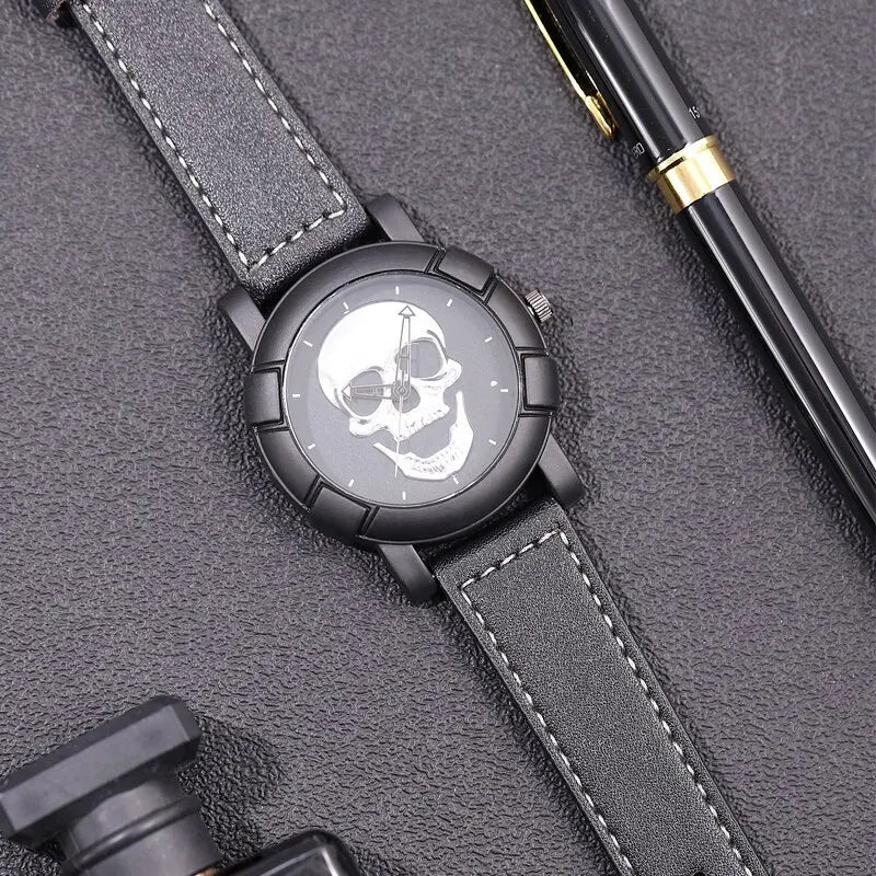 DEYROS 3pcs Men's Skull Quartz Watch Set - Watch, Necklace & Bracelet, Stainless Steel, Hardlex