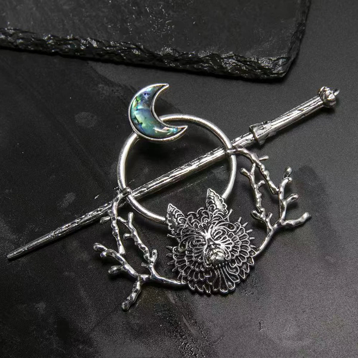 Gothic Wolf Head Hairpin