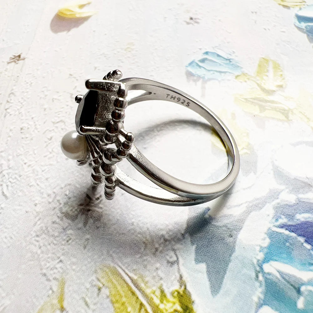 Spider Romance Ring