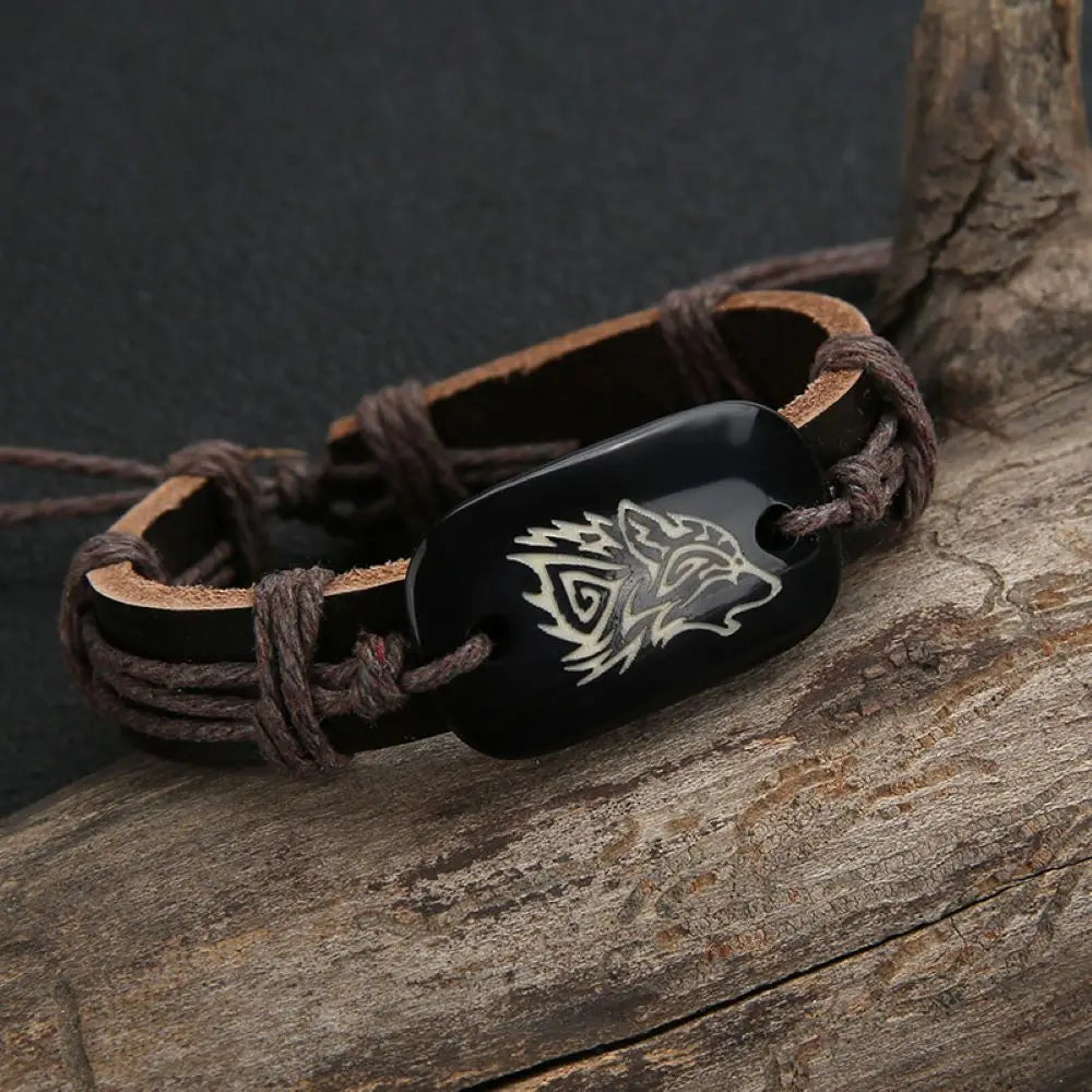 Wolf Pendant Leather Bracelet - Adjustable Tribal Wristband for Men