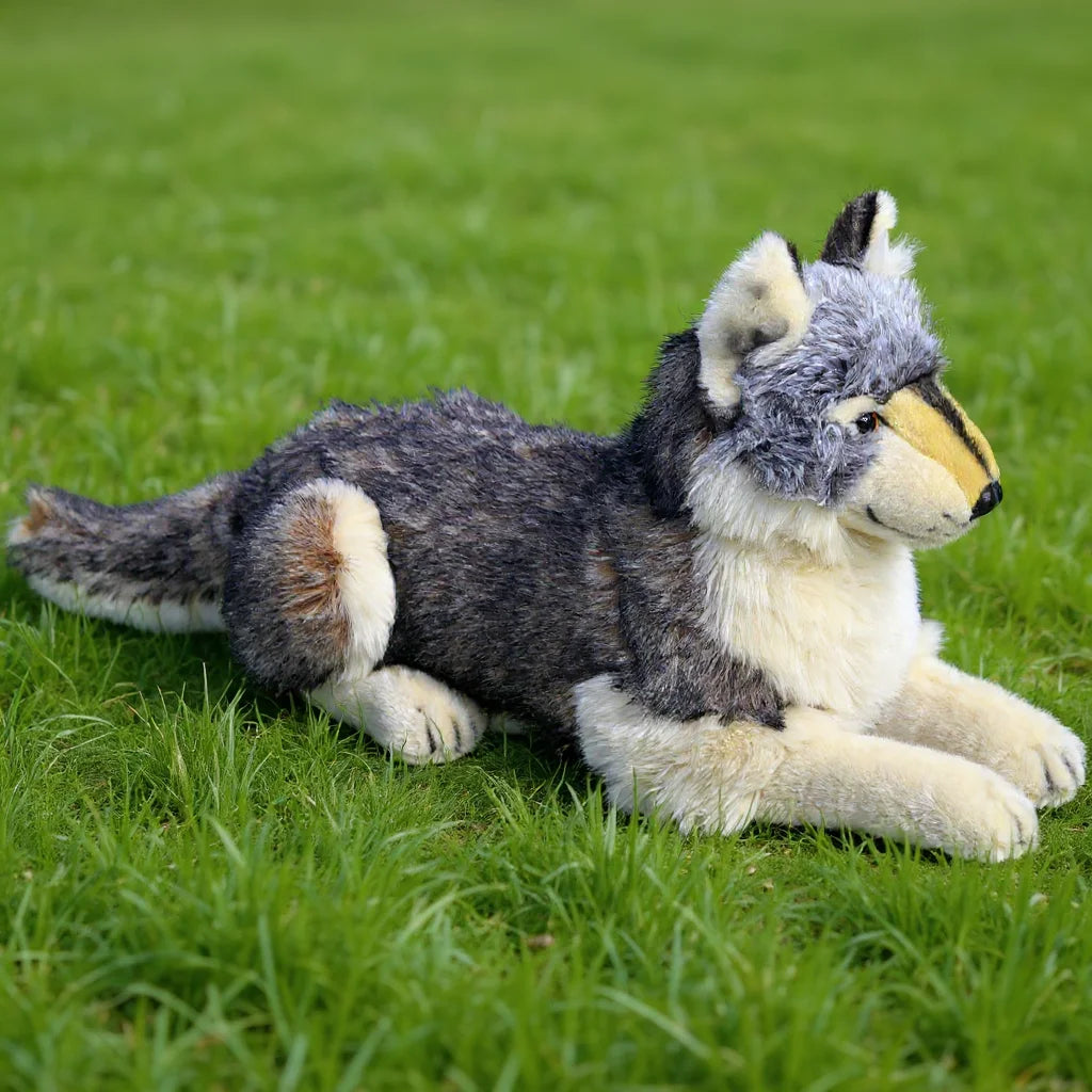 Ultra-Realistic Wolf Plush Toy - PP Cotton Soft Pillow Gift