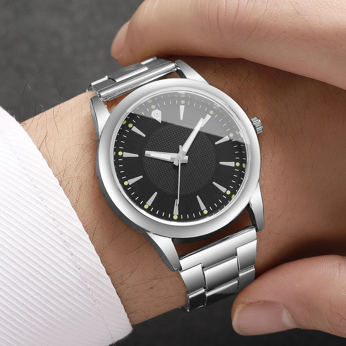2pcs Couples Quartz Watch Set - Alloy, Numberless Dial, Fashion Casual, No Box