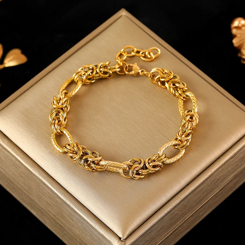 18K Gold Plated Twisted Bracelet - Stainless Steel Bangle