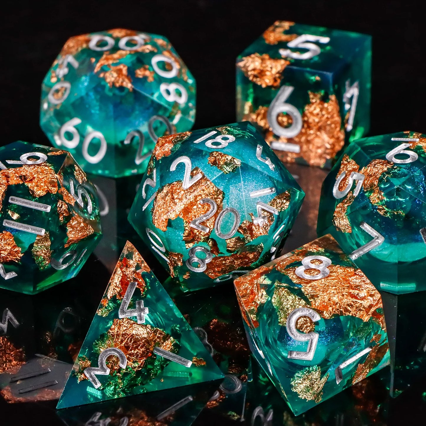 Liquid Core Butterfly DnD Dice Set – 7 Pcs