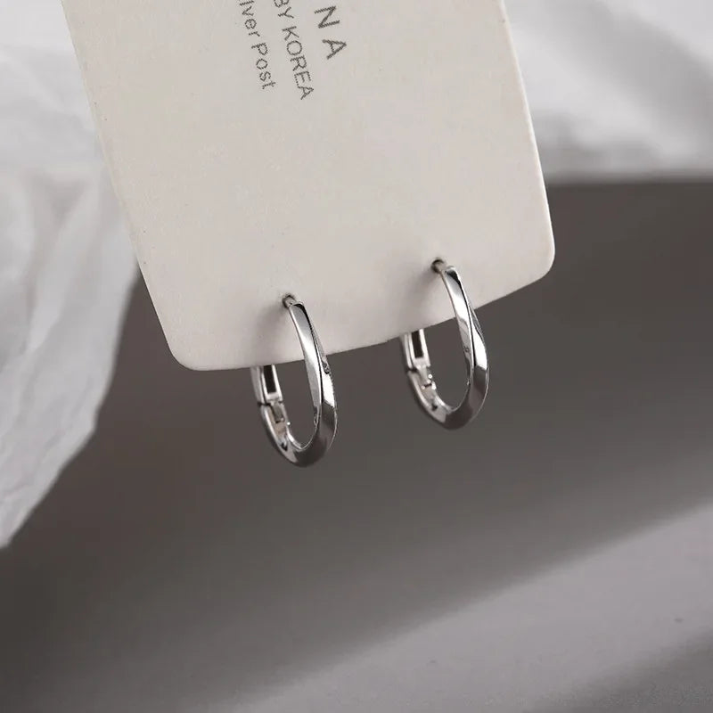925 Sterling Silver Round Earrings - Simple Elegant Design