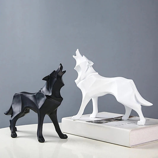Abstract Wolf Sculpture - 22x19.5cm Resin Geometric Statue