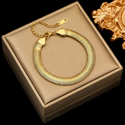 18K Gold Plated Twisted Bracelet - Stainless Steel Bangle
