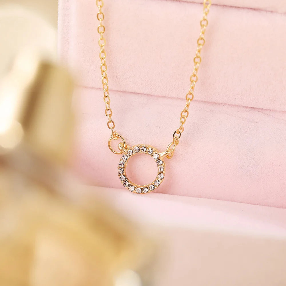 Crystal Circle Pendant Necklace - Gold Elegant Design