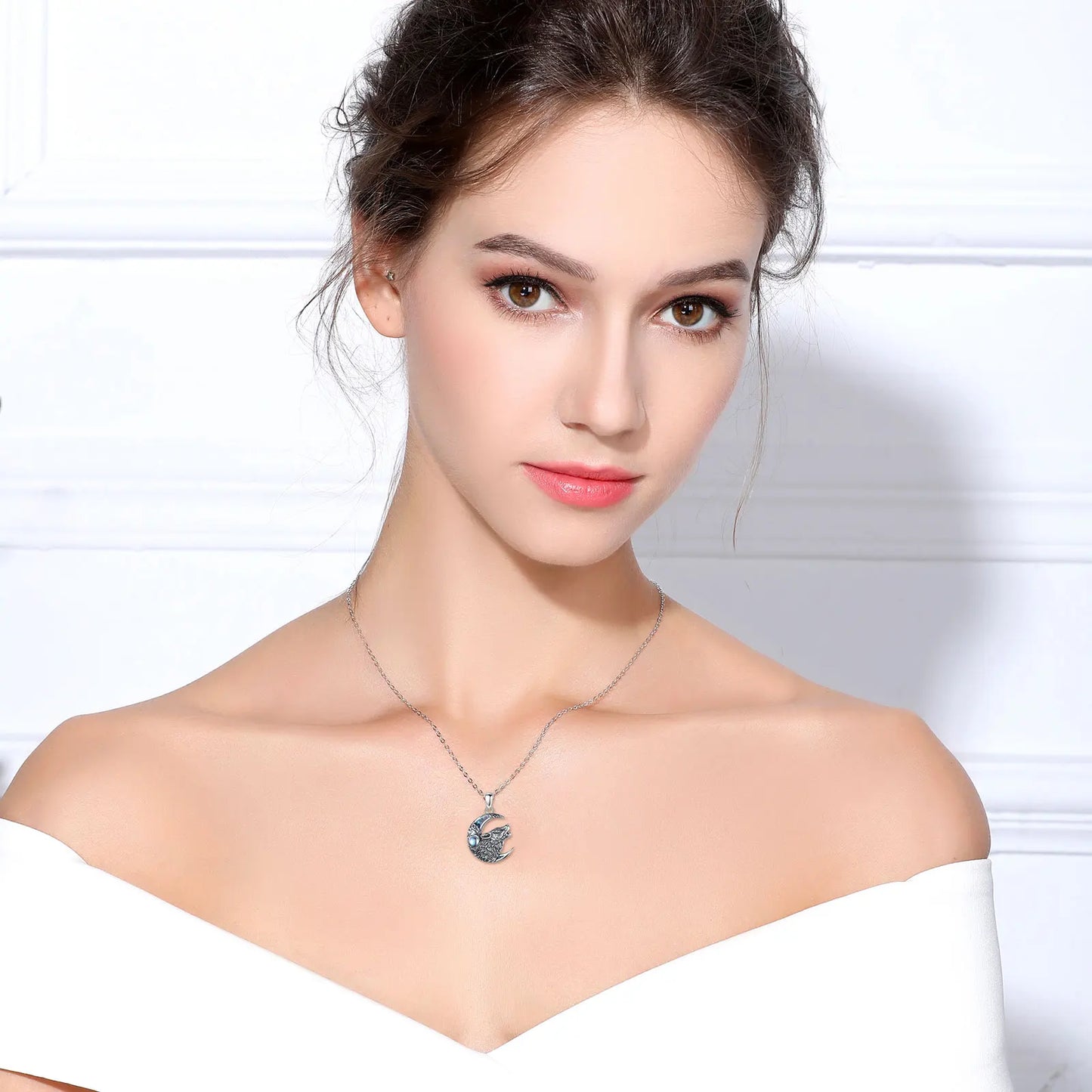 Wolf Moonstone Necklace