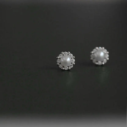 14K Gold Stud Earrings - Zircon and Pearl Twist Design