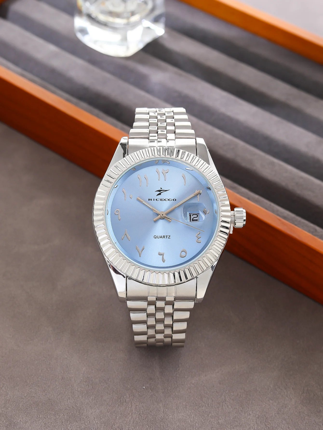 Men's Stainless Steel Watch - Luxury Quartz