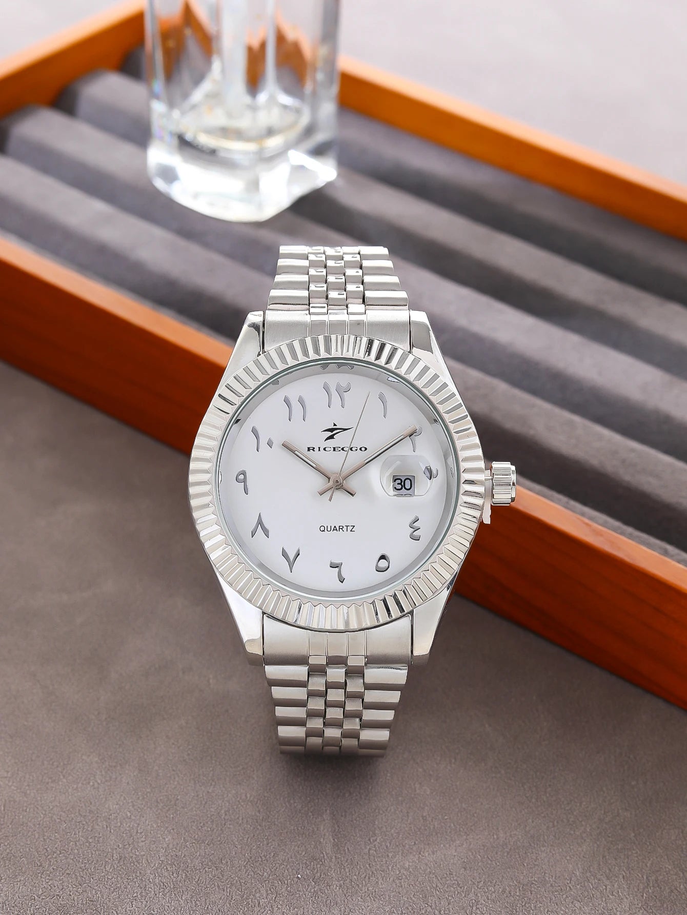 Men's Stainless Steel Watch - Luxury Quartz