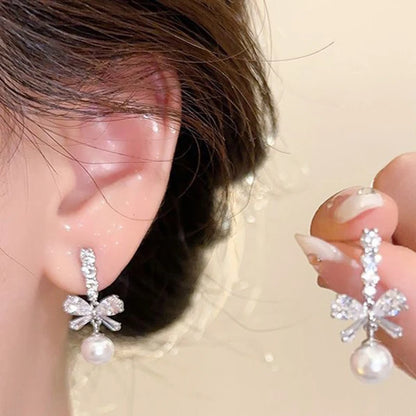 Bow Pearl Zircon Earrings