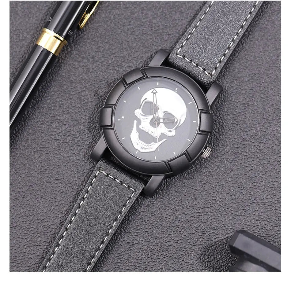 DEYROS 3pcs Men's Skull Quartz Watch Set - Watch, Necklace & Bracelet, Stainless Steel, Hardlex